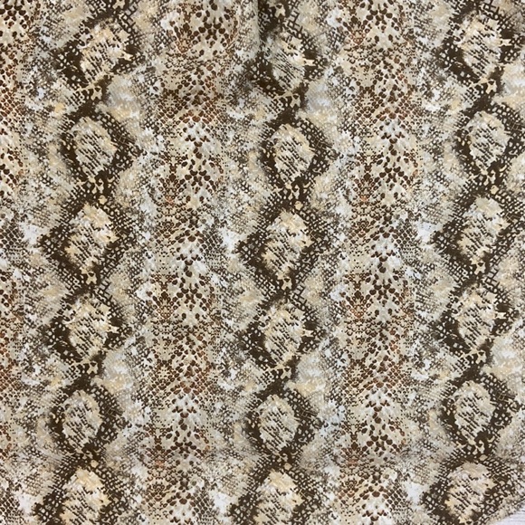 STACCATO Animal Print V-Neck Faux Wrap Front Animal Print Long Sleeve Blouse - Picture 13 of 14